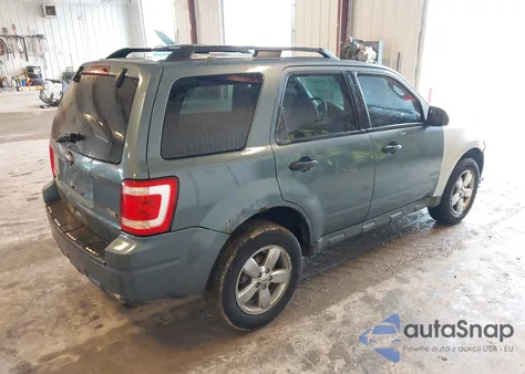 2011 Ford Escape Xlt Automatic from USA, damaged, VIN 1FMCU9DG9BKB08102